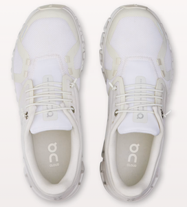 On Cloud 6 (White/White) - Women's