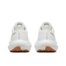 Saucony Triumph V23 (White/Arctic) - Women's
