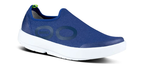 OOFOS - OOmg eeZee Low Shoe (White/Navy) - Men's