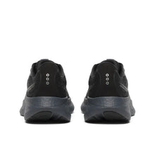 Saucony Ride 18 (Black/Shadow) - Men’s